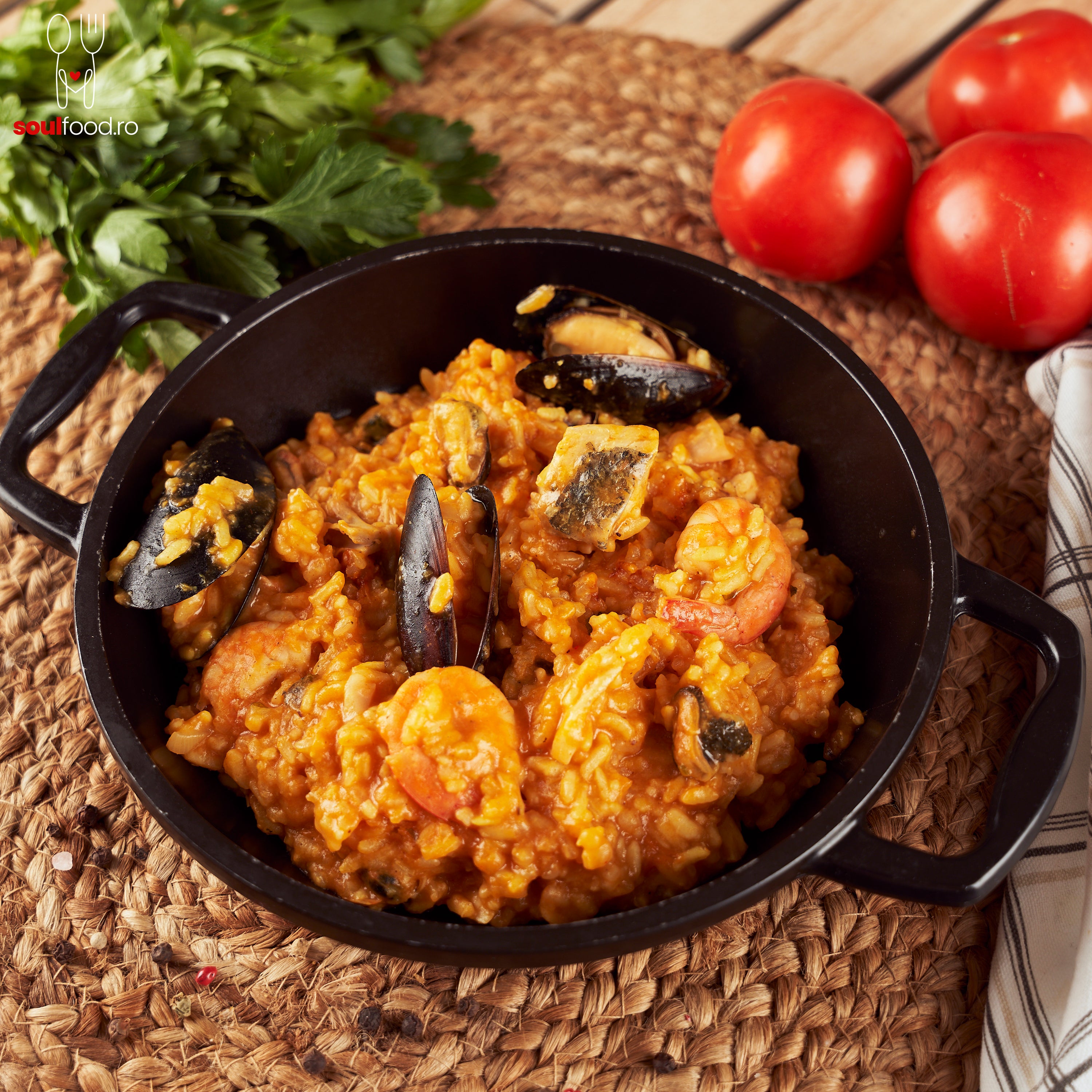 Paella cu Fructe de Mare