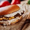 Smash burger cu cartofi prăjiți
